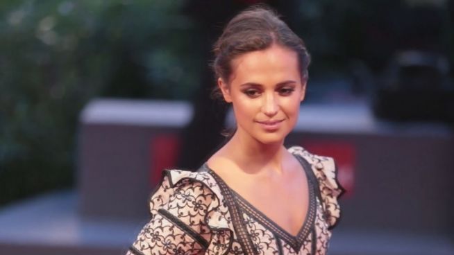 Alicia Vikander verrät: So begann ihre Liebe zu Michael