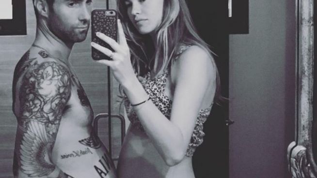 Adam Levine und Behati Prinsloo: Babybauch-Battle