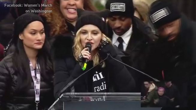 Heftige Wortwahl: Madonna schockt mit Anti-Trump-Rede